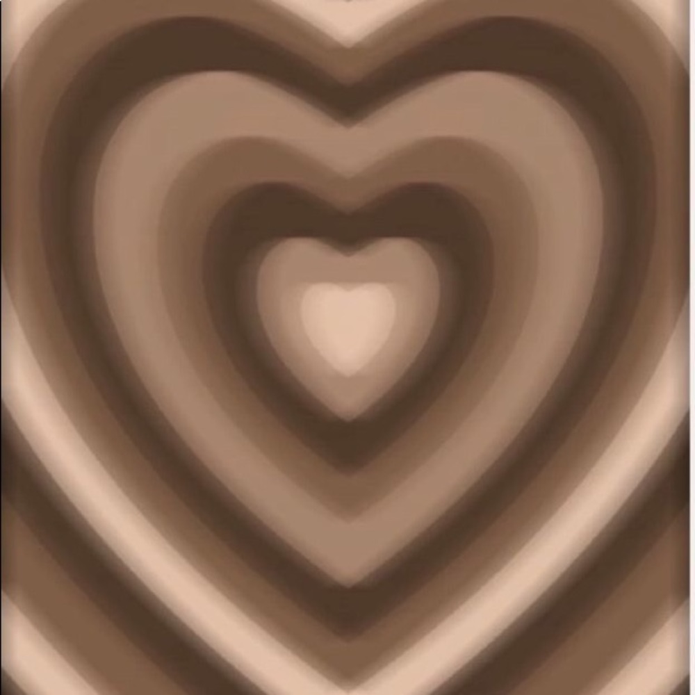 Meet your Posher, Chloe